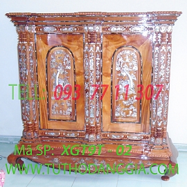 tu-tho-go-cong-tai-tphcm-ma-xgt9d-02-tu-tho-go-go-va-cam-xe-cao-cap